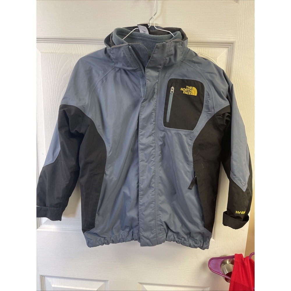 The North Face Boys SM Triclimate Jacket Blue And Black Boys 7/8 Both Layers